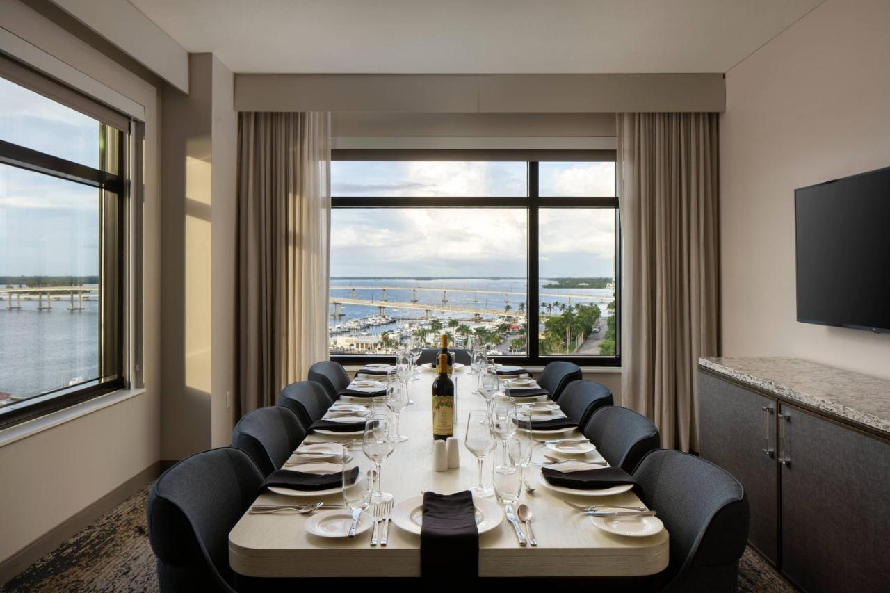 Luminary Hotel & Co., Autograph Collection Φορτ Μάγιερς Εξωτερικό φωτογραφία